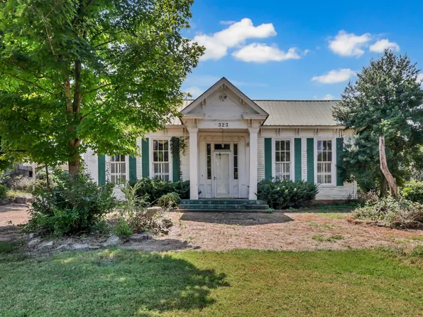 323 S Main St, Trenton, KY 42286