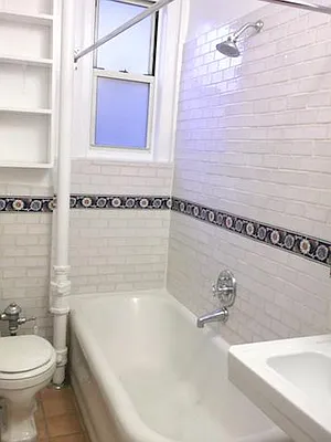 Sold by Maz Group NY | media 32