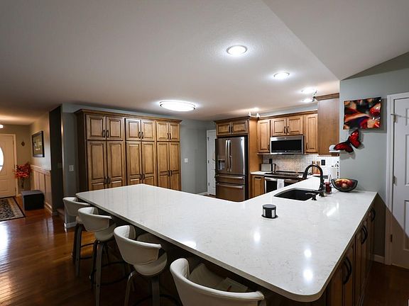 5th image of 3904 Abbey Ridge Ct