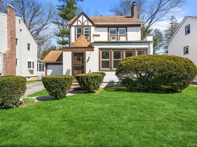 5 Burbury Lane, Great Neck, NY, 11023