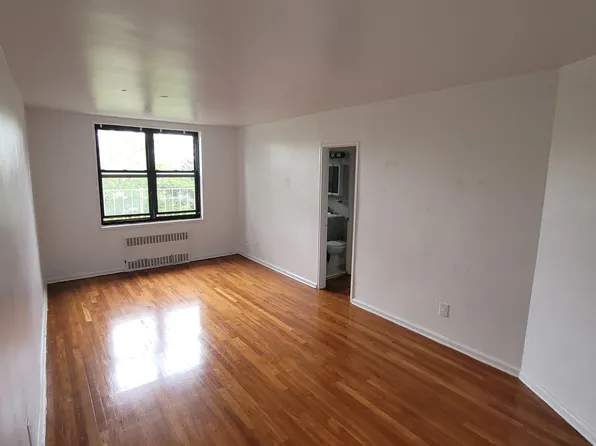 2 W End Ave APT 4J, Brooklyn, NY 11235