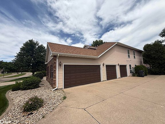 2nd image of 1508 Orchard Meadow Dr APT B