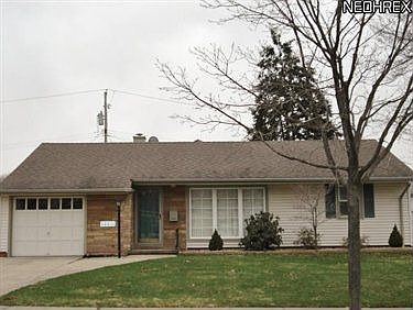 1st image of 10011 Newkirk Dr