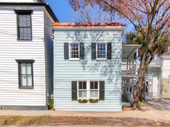 174 1/2 Wentworth St, Charleston, SC 29401
