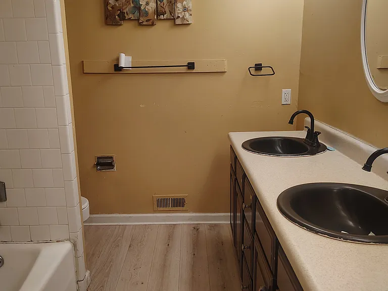 2806 Shellbark Rd — Photo 9