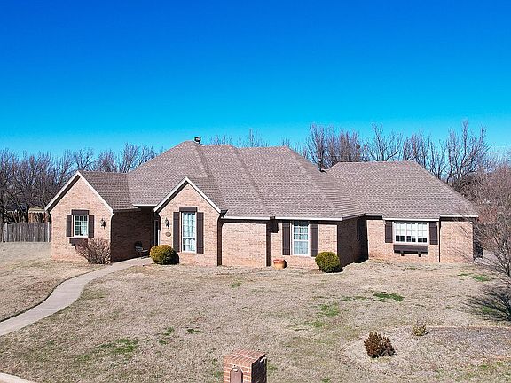 2330 Skyview Cir Enid OK 73703 Zillow