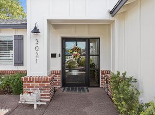 3021 N 47th Pl, Phoenix, AZ 85018