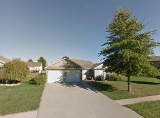 853 Harvest Dr, Grain Valley, MO 64029