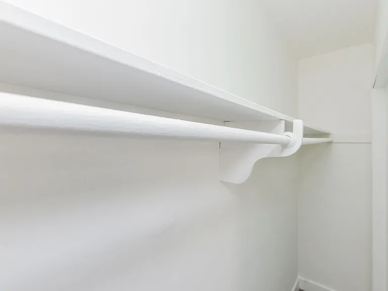 Pullman Lane Residences — Photo 13