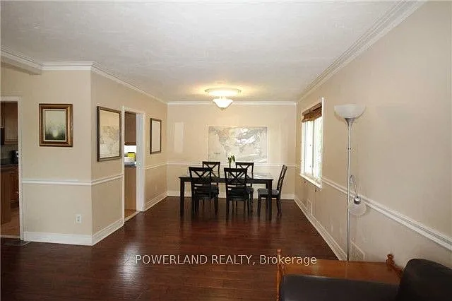 306 Osiris Dr — Photo 3