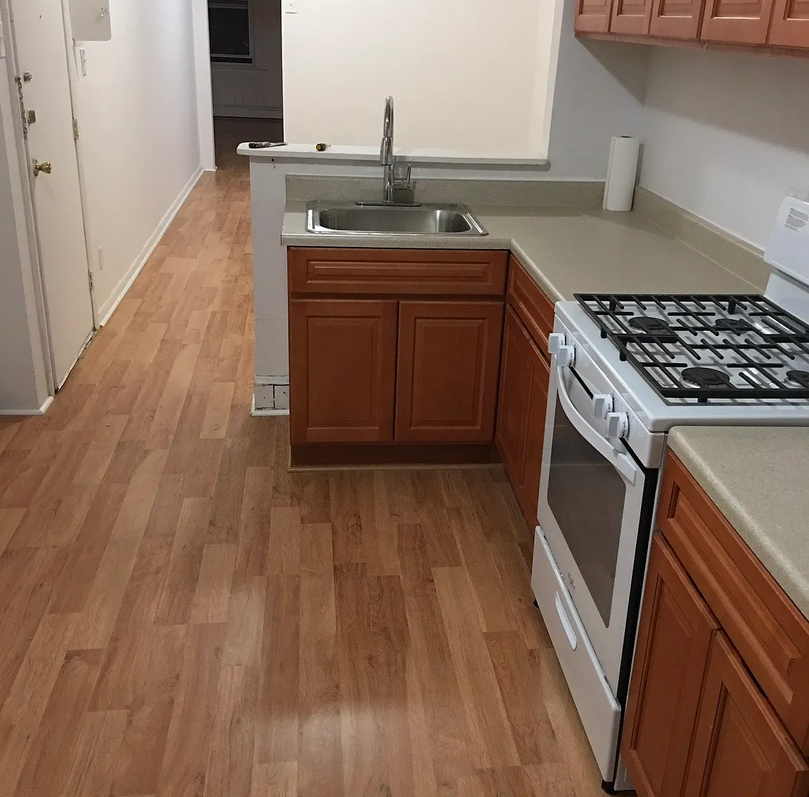 721 Adams St — Photo 2