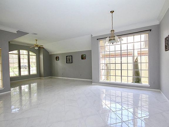 5th image of 14926 Radstock Dr