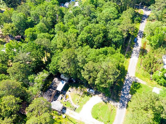 5th image of 17 Anglers Dr