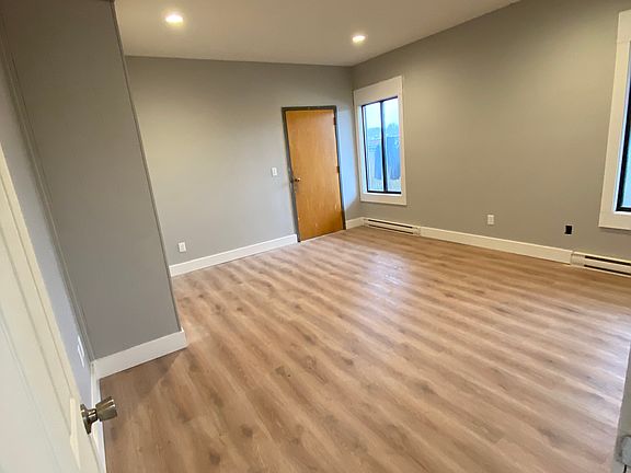 4th image of 22 Main St #D