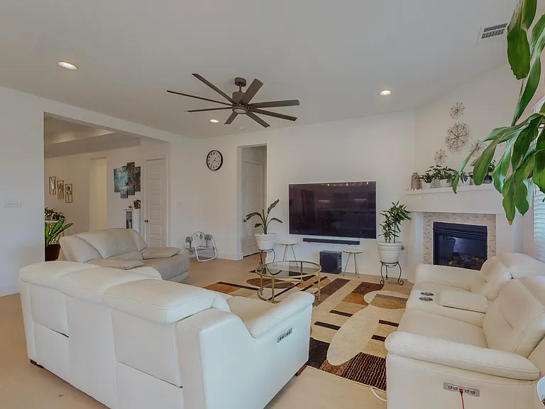 1303 Buttermere St — Photo 69