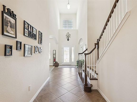 5th image of 11121 LEMAY DRIVE