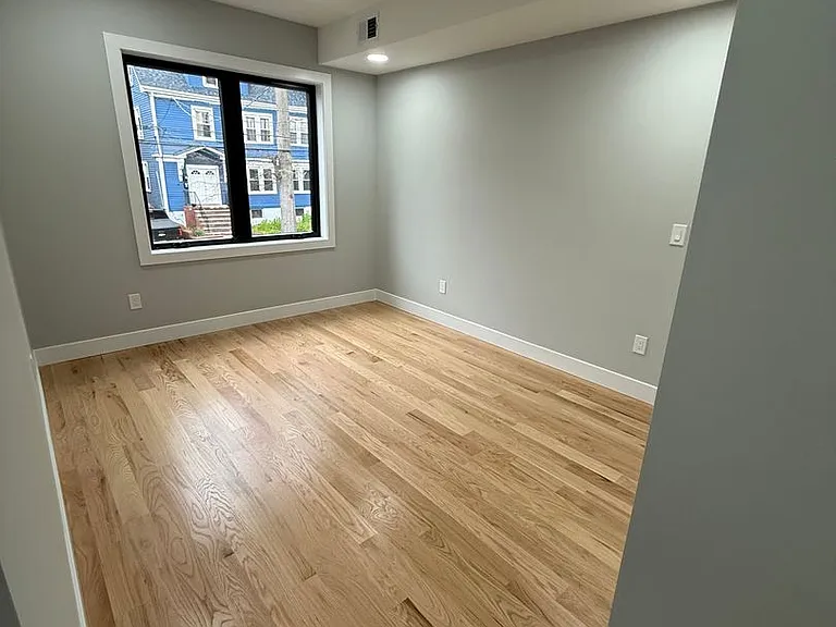 292 Schley St — Photo 13