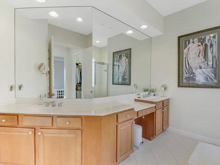 7112 Maidstone Dr — Photo 18