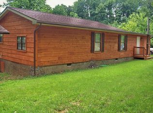 349 Lariat Ln, Sevierville, TN 37862
