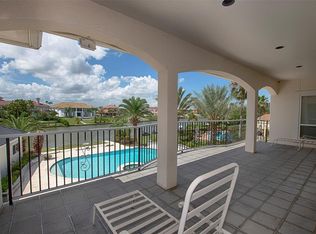 1907 Ray Shell Ct, Seabrook, TX 77586