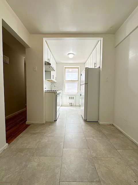 1st image of 1744 E 13th St APT 2