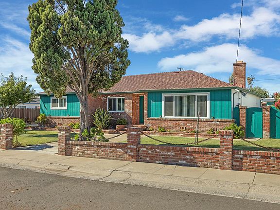 3rd image of 25 4th Ave