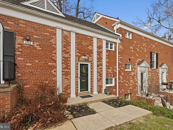 4th image of 3564 Martha Custis Dr #307