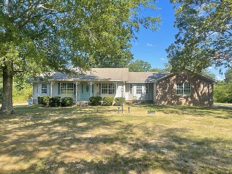 1st image of 44 Owl Creek Dr