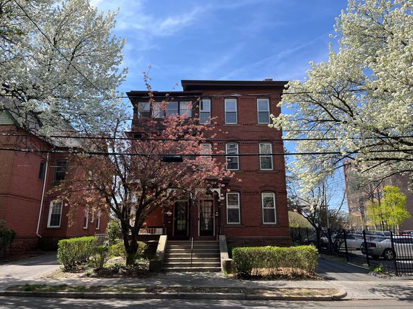 37 Hungerford St #3