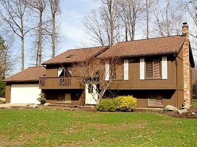 2nd image of 9146 Woodbury Ct