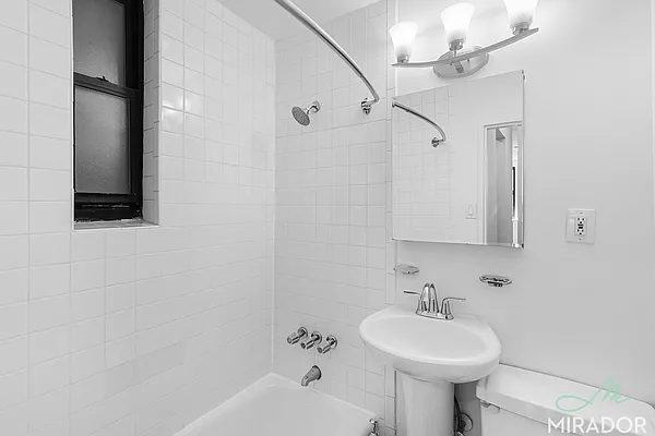 Rented by Mirador Real Estate | media 8