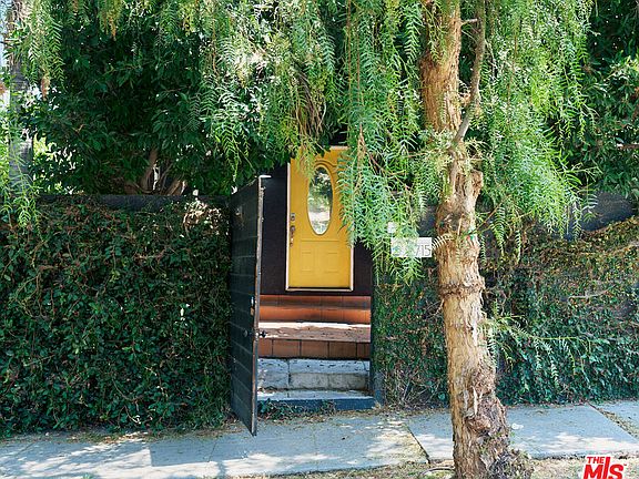 4th image of 2715 Guirado St