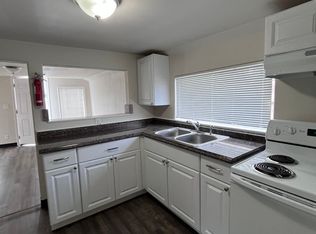 913 N 4th Ave #1/2, Yakima, WA 98902
