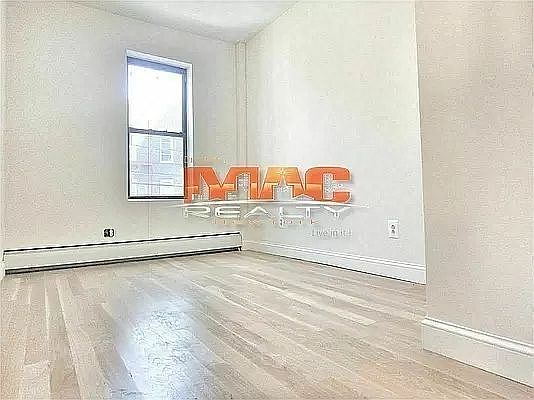 3rd image of 22-42 27th St #2G