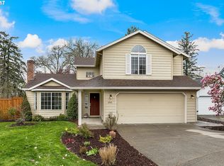 6903 SE 68th Ct, Hillsboro, OR