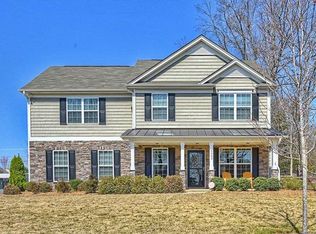 6603 Fieldstone Manor Dr, Matthews, NC 28105