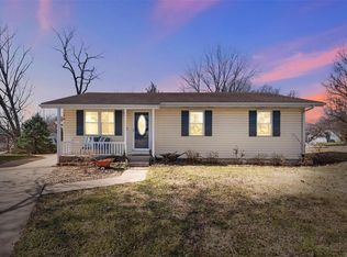 34 Tiffany Ln, Washington, MO 63090