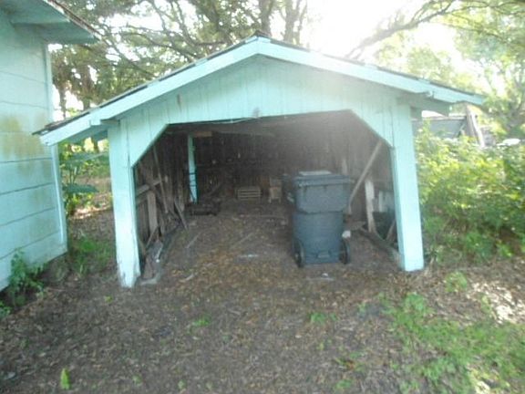3rd image of 25 Norman Ln