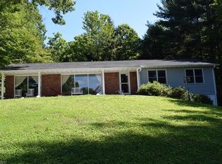 70 Morgan Mill Rd, Brevard, NC 28712