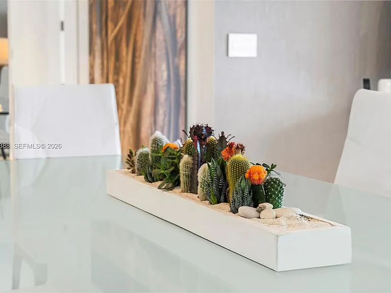 102 24th St #Penthouse 1718 — Photo 23