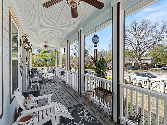 4th image of 809 W Louisiana St
