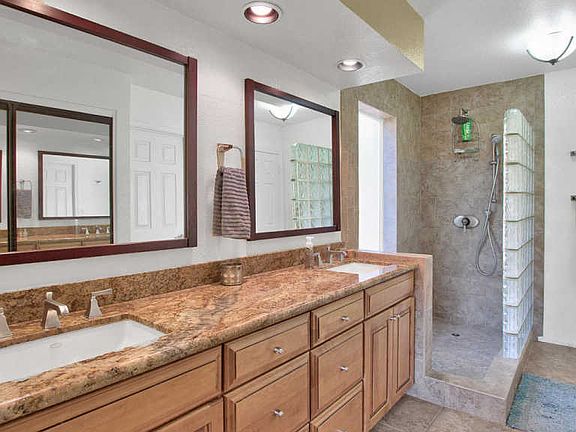 5th image of 15214 N 50th Pl