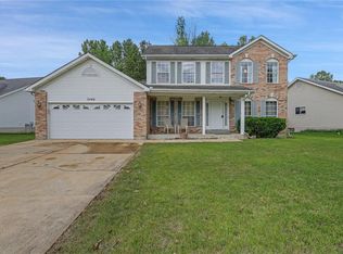 3740 Falcon View Dr, Arnold, MO 63010