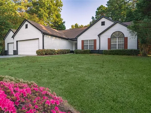 328 Allatoona Shores Dr, Canton, GA 30114