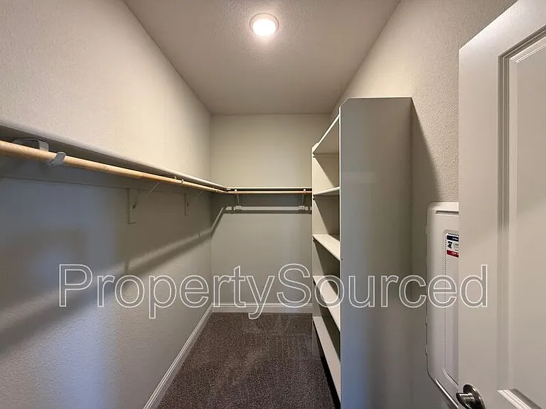 948 Posey St — Photo 35