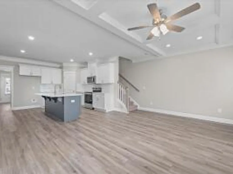 1005 Linsmore Ave — Photo 10