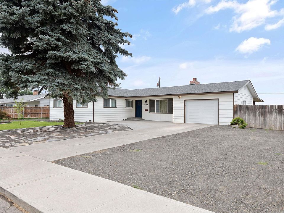 1st image of 3946 W Okanogan Ave