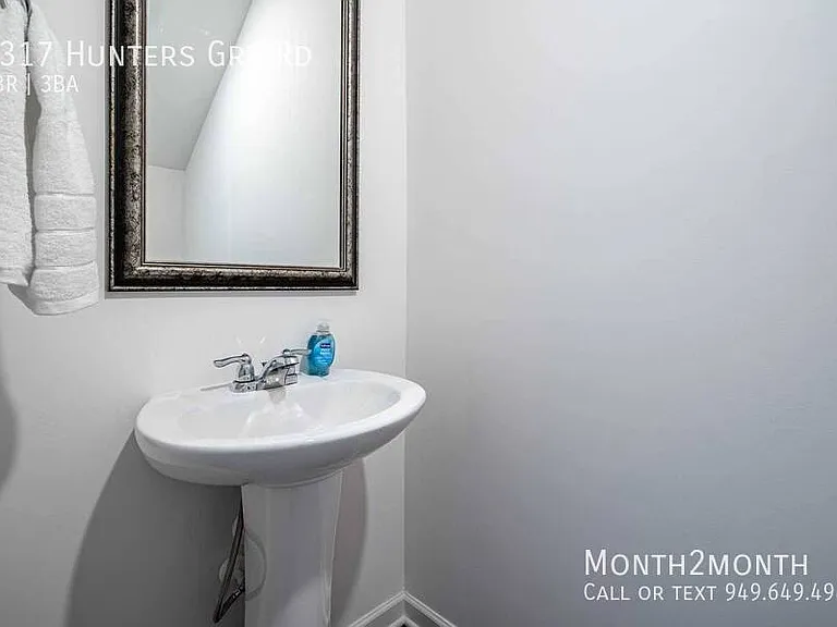 8317 Hunters Grv — Photo 10