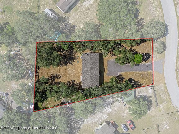 3rd image of 3718 Shetland Dr
