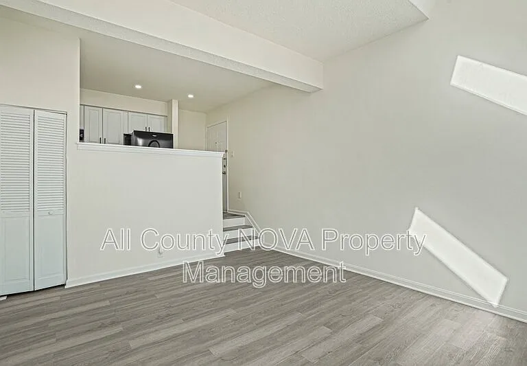 1611 Carriage House Ter #1611 — Photo 5